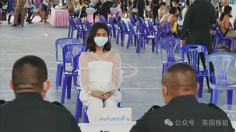 泰国征兵现场再现火辣“美女”!变性人齐聚大秀美貌,抽签定“生死”太刺激...(组图) - 36