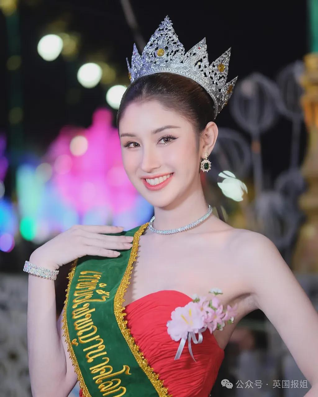 泰国征兵现场再现火辣“美女”!变性人齐聚大秀美貌,抽签定“生死”太刺激...(组图) - 27