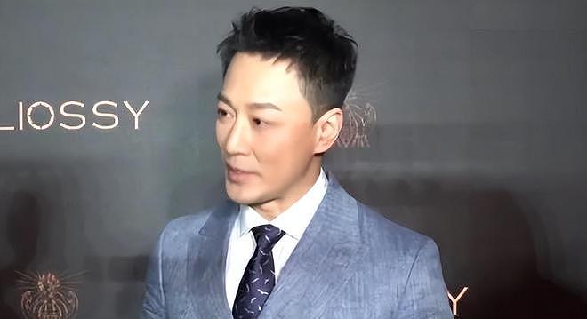 林峰回应张馨月搜包：她做人做事对得起他人，太太是正能量的人（图） - 5