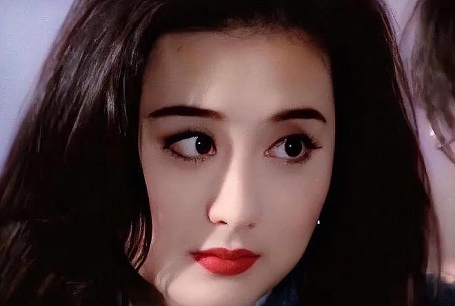 背刺琼瑶、控诉袁咏仪、多次失言被骂:最美琼女郎陈德容错在哪(组图) - 4