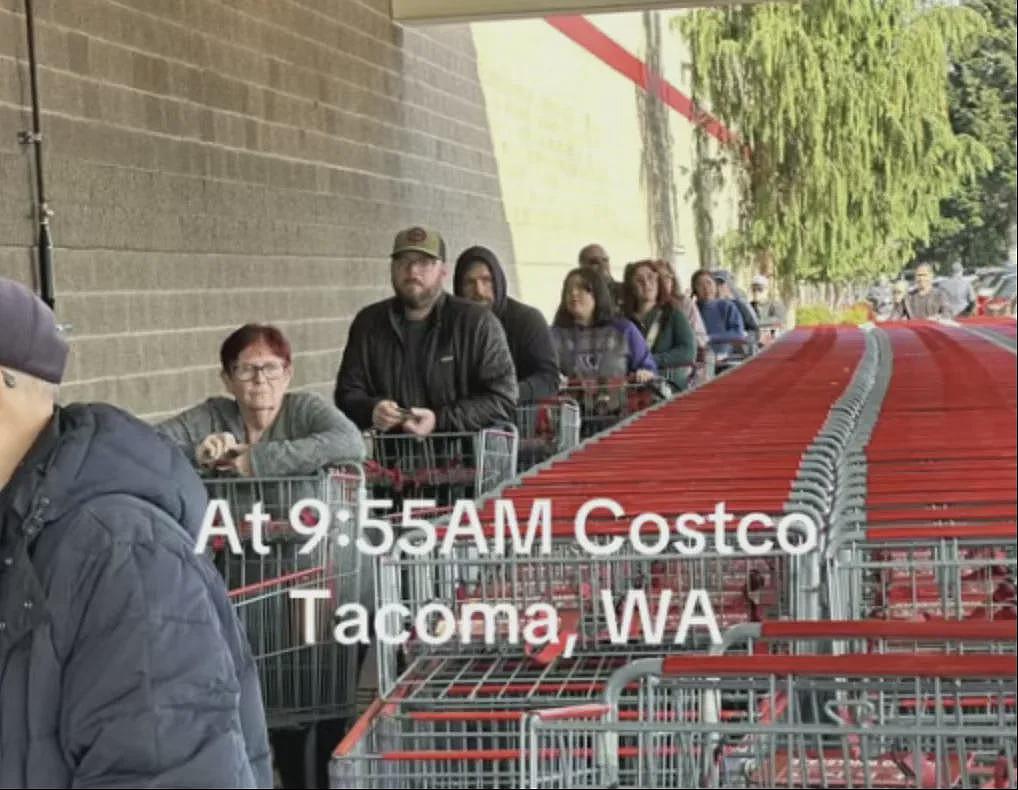 Costco挤爆!卫生纸涨破33刀被疯抢,华人崩溃!买个菜被狠税“再不囤来不及了”(组图) - 4