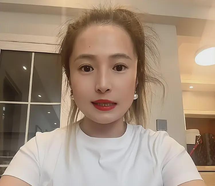 买干果被宰9800元后续，警察调解都没用，新疆文旅账号被“攻陷”（组图） - 17