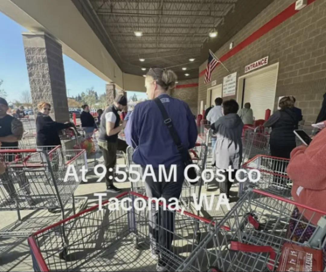 Costco挤爆!卫生纸涨破33刀被疯抢,华人崩溃!买个菜被狠税“再不囤来不及了”(组图) - 6