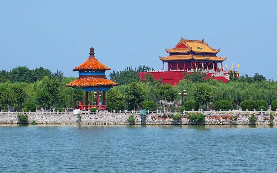 都市传闻故事:开封龙亭湖“水怪“传闻(组图) - 2
