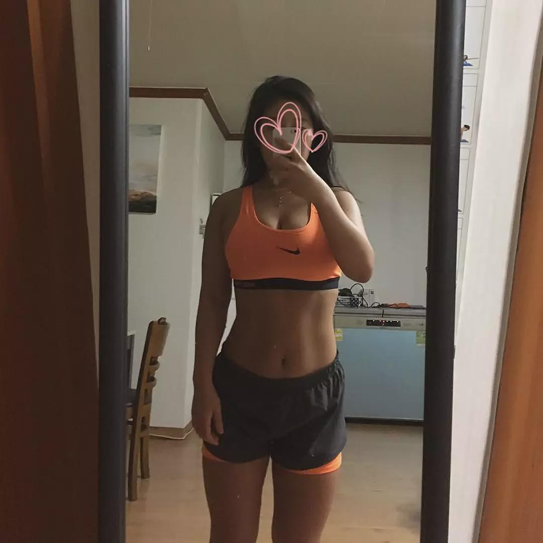 【美女】她用6个月，从“大腹婆”逆袭成马甲线女神（组图） - 17