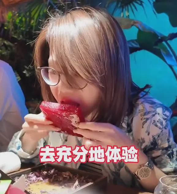 女子在上海吃8000块云南菜：大象粪便、尸体降解味、蚂蚁！后悔了（组图） - 16