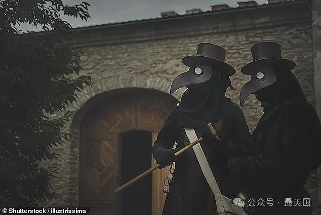 盲眼神婆巴巴万加的2025预言竟然正在兑现?地震已应验,其他…会在路上吗(组图) - 8