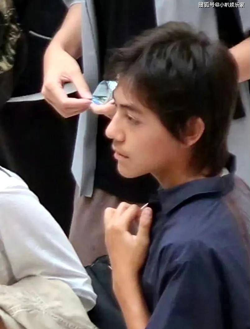 刘烨儿子上法国新闻联播，14岁诺一长相大变不敢认（组图） - 14