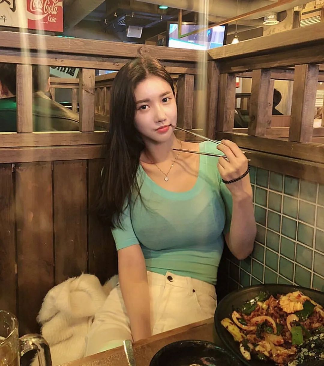 【美女】看完36D“童颜”夜店女王，我和DJ Soda分手了...（组图） - 7