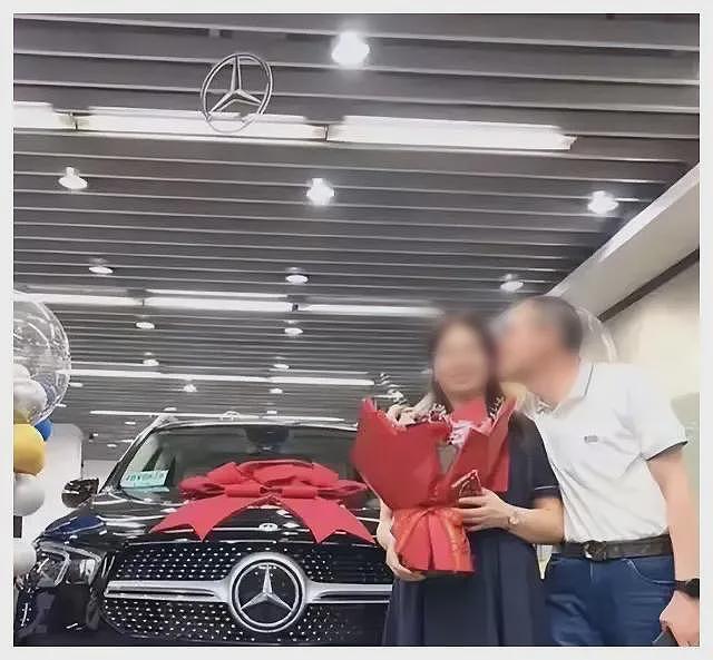 深圳富豪悬赏千万寻子：他们翻车的过程，实在太诡异了……（组图） - 13