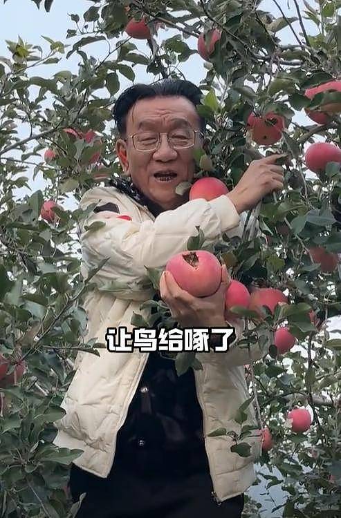 侯耀华:清明节给父亲侯宝林扫墓,他单身了13年(组图) - 10