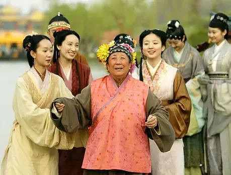 “最可爱刘姥姥”《红楼梦》女演员去世,享年93岁(组图) - 3