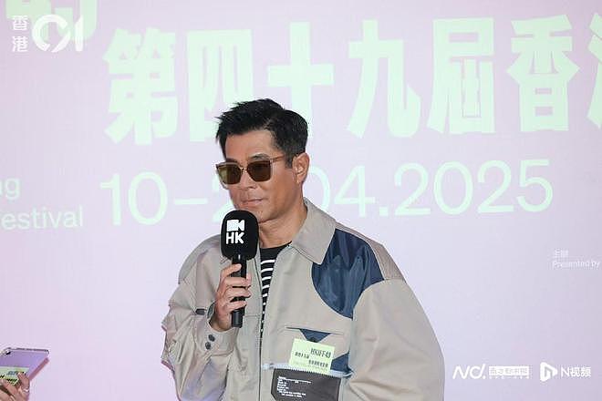 古天乐自曝右眼视网膜穿了两个洞，需要做手术（组图） - 1