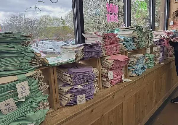 比鸡蛋还难抢！缺德舅爆款引全美疯抢，凌晨2点排队，转手狂卖几百刀（组图） - 14