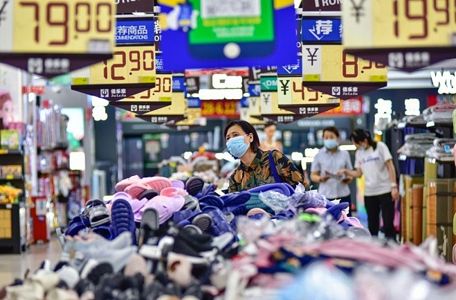 中国零售巨头集体出手：加速出口商品转内销（图） - 1
