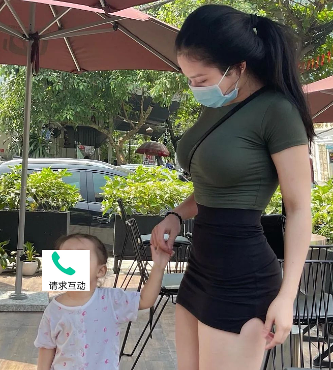 【美女】28岁辣妈身材太丰腴，在健身房引人侧目：好羡慕她老公（组图） - 12