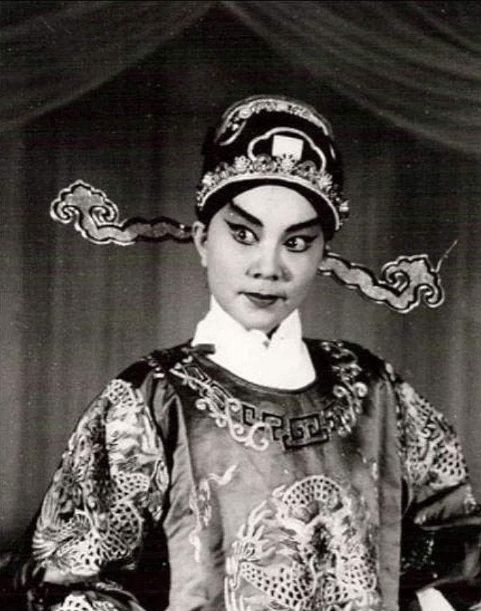 “阿庆嫂”洪雪飞：2000元演出费夺走她宝贵生命（组图） - 7