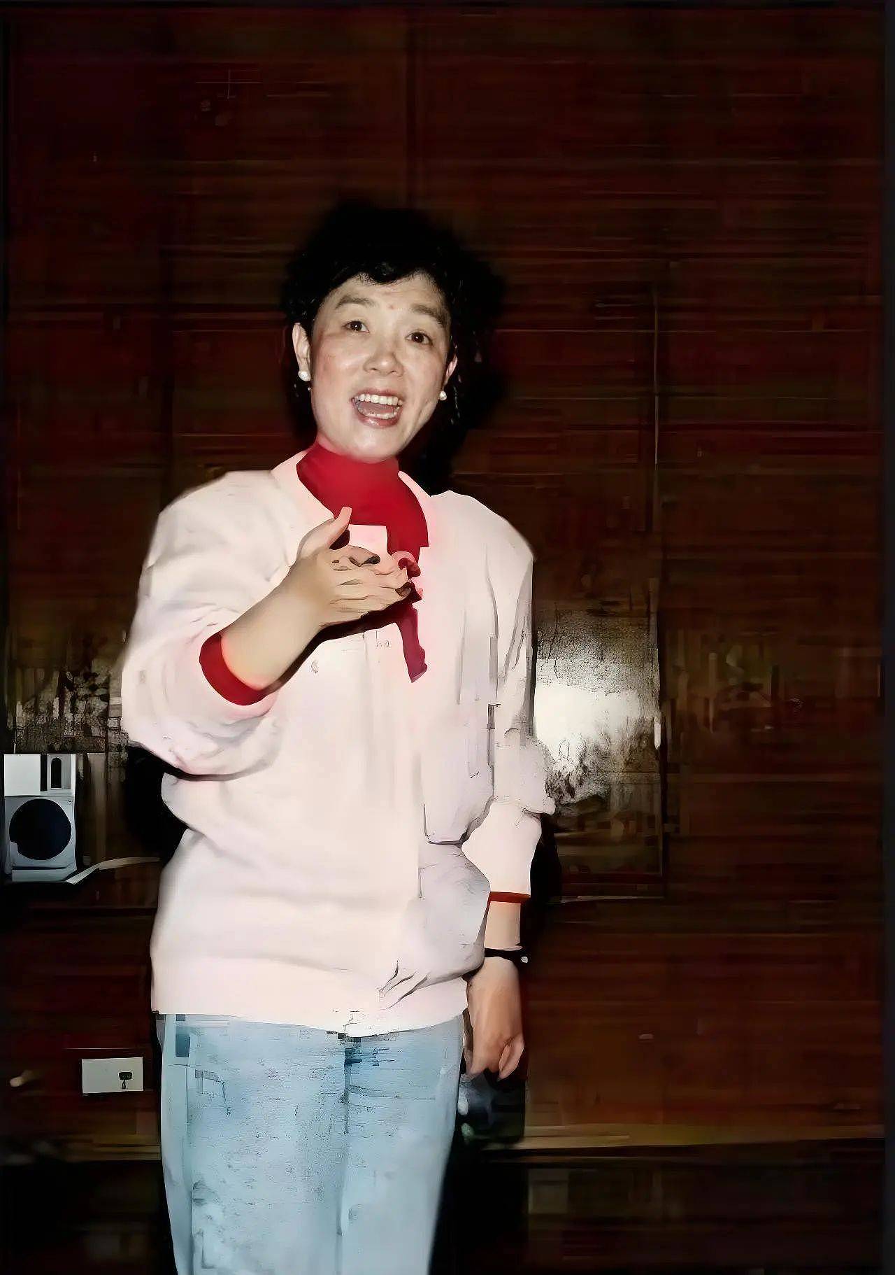 “阿庆嫂”洪雪飞：2000元演出费夺走她宝贵生命（组图） - 17