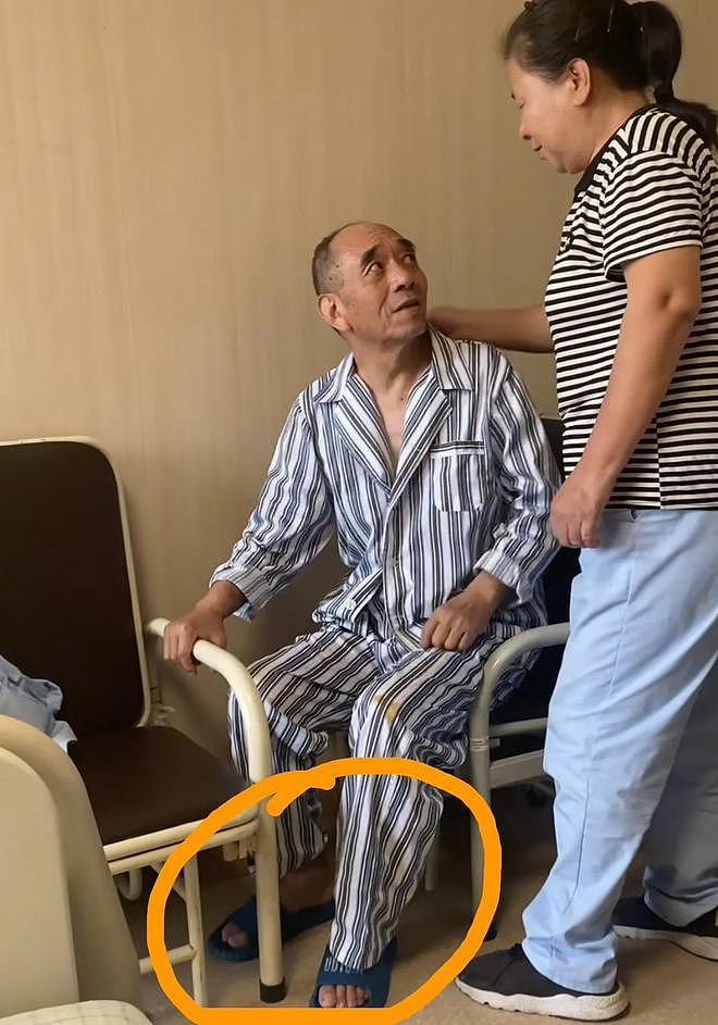 太凄凉！71岁戏骨陶泽如生病住普通病房，妻女不在，只有护工伺候（组图） - 3