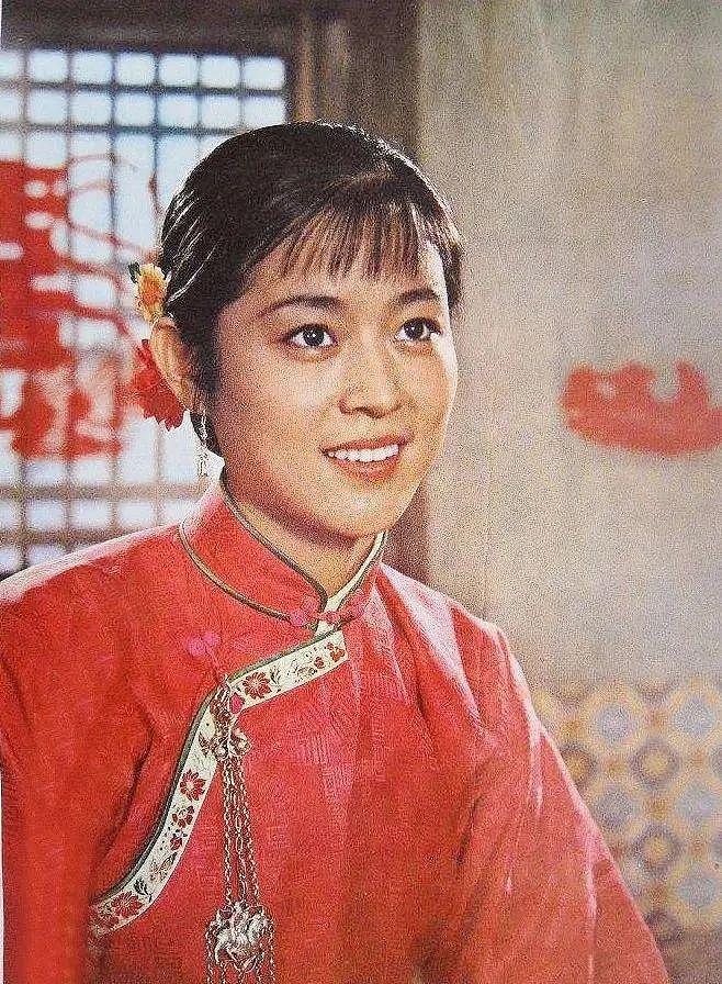 倪萍：端庄女神如何活成了“怼人女王”？（组图） - 27