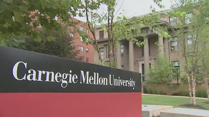 “我还有一学期就毕业了” CMU 中国留学生签证被撤销！母亲癌症晚期却不敢回国…（组图） - 2