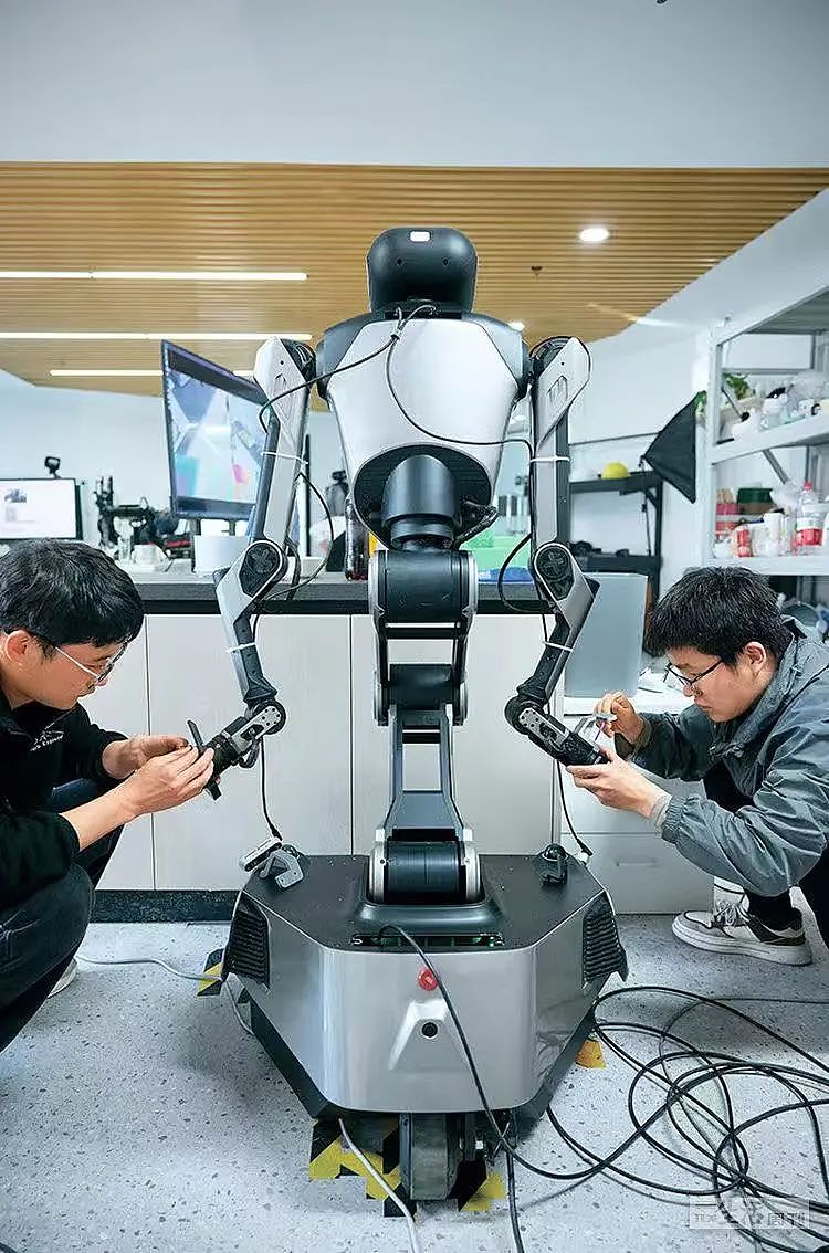这些留学回国的名校生，为什么想让机器人做松鼠鳜鱼？（组图） - 4