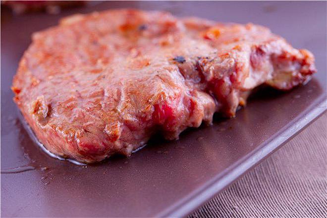 【健康】“注胶肉”或已泛滥?提醒家人:这4种肉,再爱吃也要管住嘴(组图) - 4