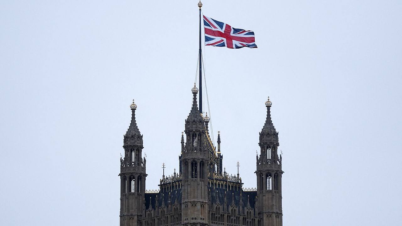 英国接管中资钢铁厂!官员指过去太天真,中国:促避免经贸政治化(组图) - 1