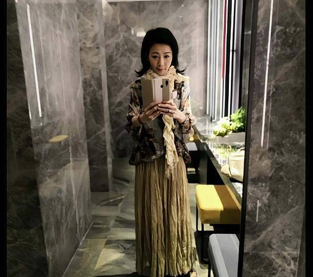 香港知名女星颜值回春，爱上同性名媛引热议（组图） - 2