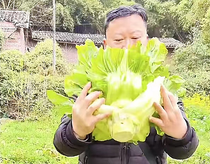 新晋顶流“荣昌卤鹅哥”刷屏全网！这个被骂“不要脸”的中年男人，把网红李美越的脸扇肿了（组图） - 29