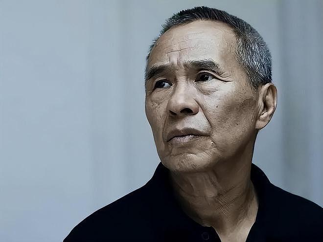 78岁侯孝贤近照,脸颊凹陷瘦了很多,步伐缓慢行动还算稳健(组图) - 1