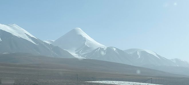 青海玉珠峰3名登山者遇难:搜救人员再次上山转运遗体,事前4人一同登山未报备(组图) - 3