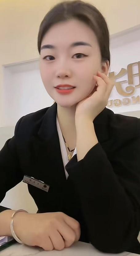 23岁美女赛赛去世,2月份刚结婚,生前不慎跌倒(组图) - 19
