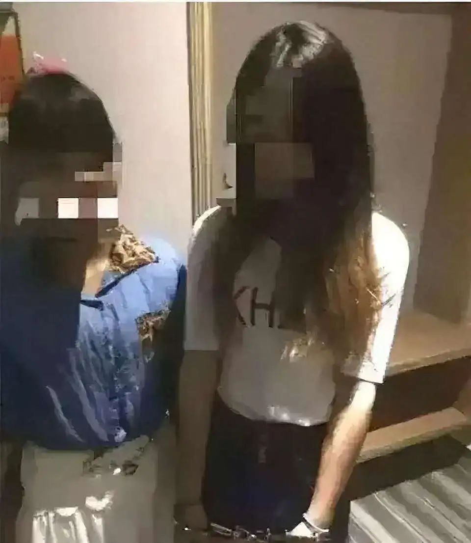 长沙42岁高颜值妈妈带17岁女儿爆美照全网找男人？照片细节被扒这事不简单（图） - 5