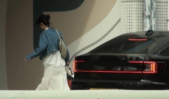 恋情再被曝光!TVB金童玉女疑似同居,男方不急结婚(组图) - 6