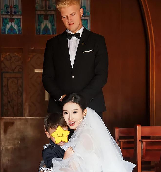 百万网红跨国夫妻离婚风波升级！女方自曝被家暴，男方当孩子面动手（组图） - 13