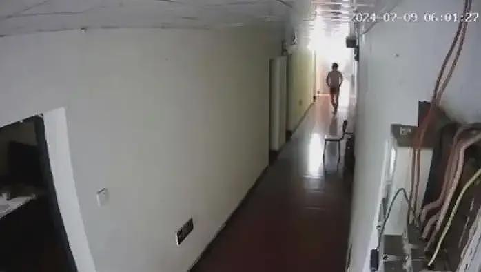 90%烧伤武大生277天后首度发声：父母为我割皮借钱，绝不原谅室友（组图） - 3