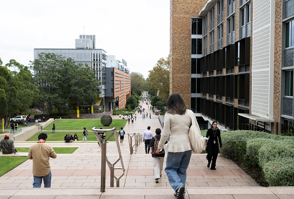 UNSW宣布废除三学期制,2028年回归传统学期(组图) - 1