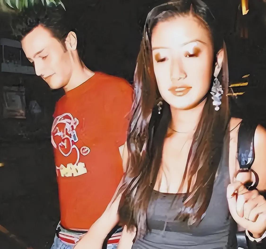风流程度不输谢贤,曾一年换七个男友,未婚生女,如今42岁无人敢娶(组图) - 16