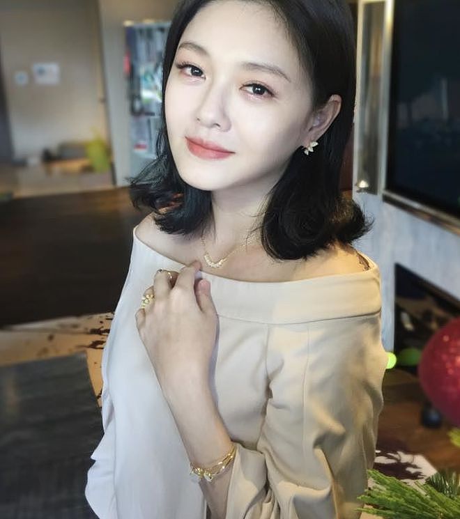 曝大S子女将定居上海,争取9月入学与S家人切割,汪小菲友人否认(组图) - 9