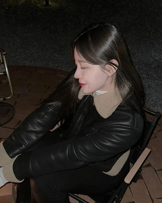 【美女】1米74美女网红,身材超正颜值高,小蛮腰大长腿(组图) - 10