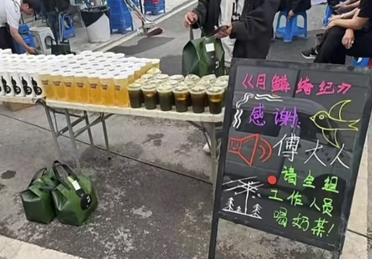 “内娱第一丑男”被骂三天后，意外全网爆红：越看他越帅...（组图） - 37
