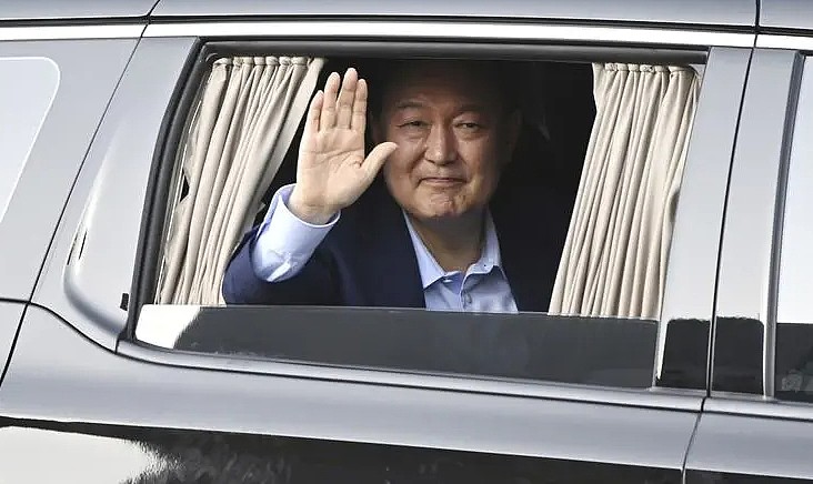 尹锡悦被捕52天：出庭为自己辩护，狱中玩转政治（图） - 1