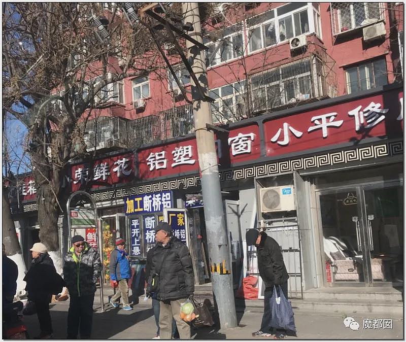 绿色蜜雪冰城事件发酵！三河勒令改招牌颜色引发广告协会抵制！官媒全部下场怒斥（组图） - 56