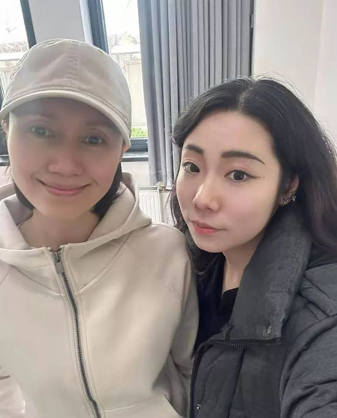 袁泉素颜现身中戏上课,细节被赞人美心善(组图) - 8