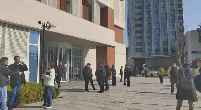 留口气持续收割，哪吒汽车把资本的坏玩到了极致……（组图） - 8