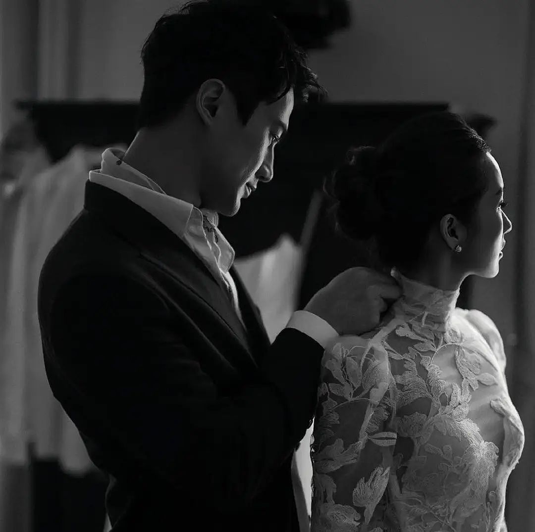 恭喜!TVB富二代男星郭子豪婚礼在即,与高颜值港姐恋爱六周年晒古典婚纱照(组图) - 3