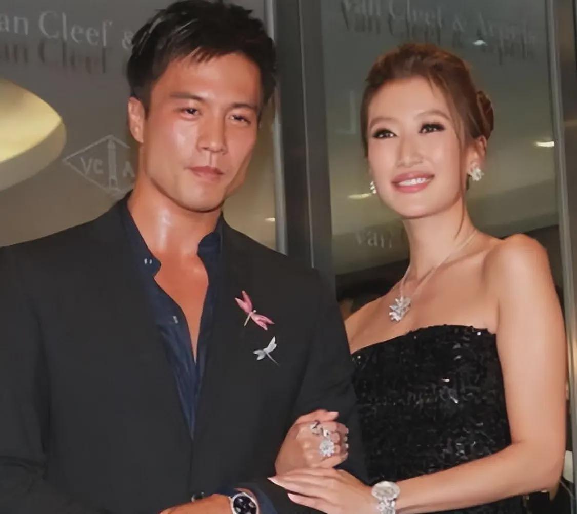 风流程度不输谢贤,曾一年换七个男友,未婚生女,如今42岁无人敢娶(组图) - 21