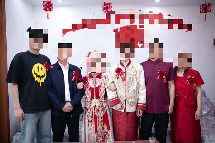 小伙称被骗婚骗惨了：存款金条怀孕全是假的（组图） - 1