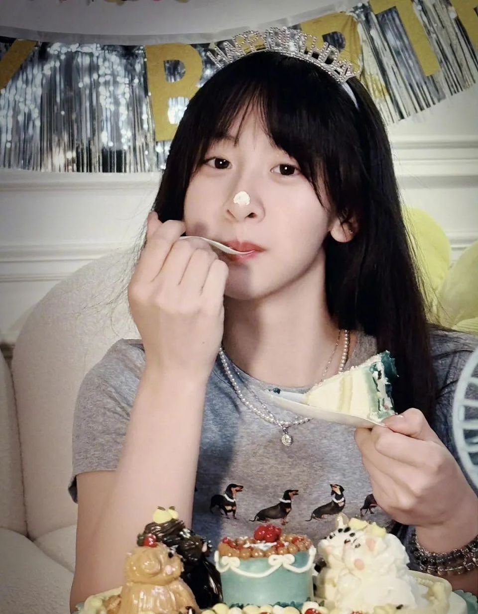 叶一茜晒森碟17岁生日照，萌娃变美少女！5个小伙伴都已长大（组图） - 2